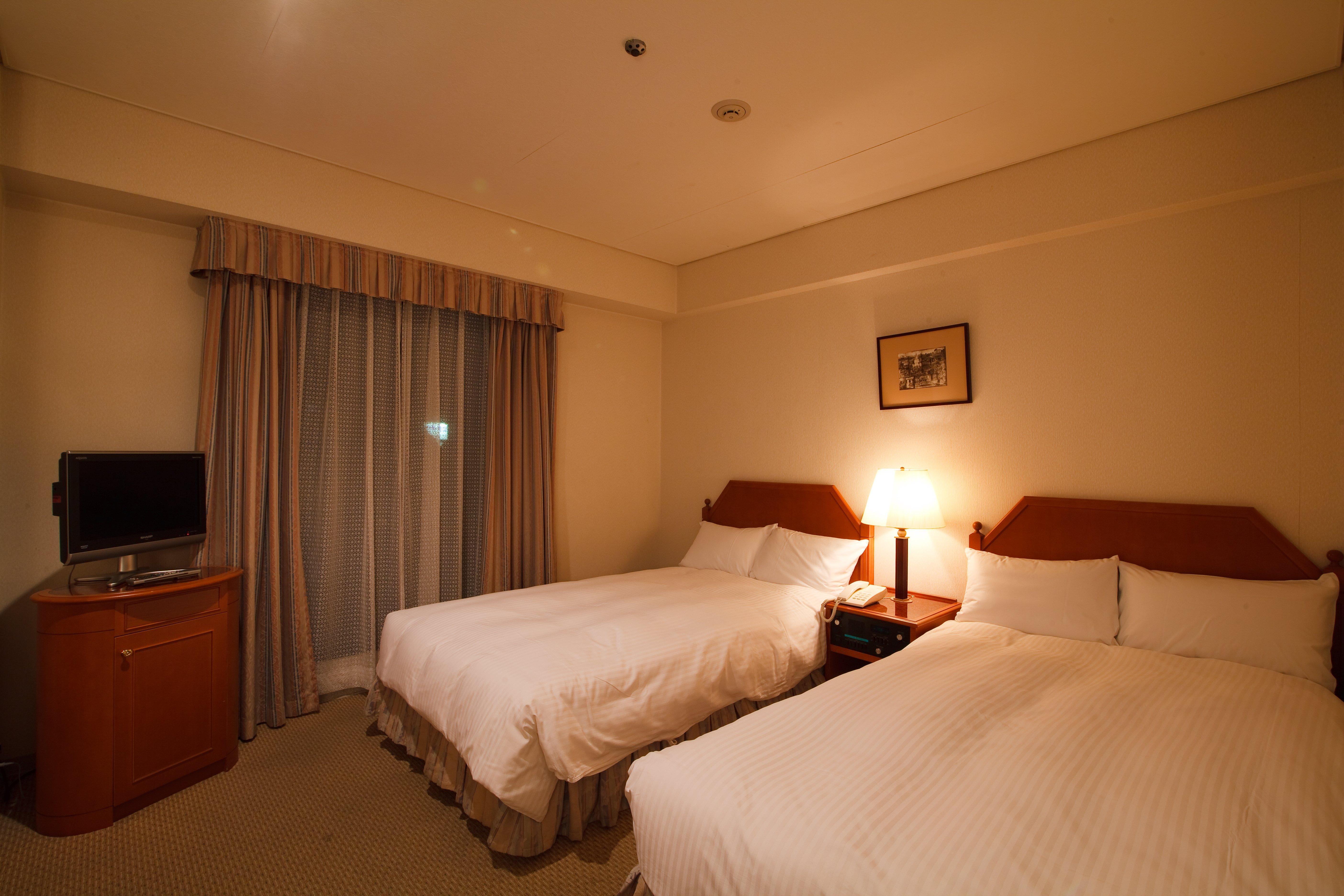 Ana Crowne Plaza Hotel Nagasaki Gloverhill By Ihg Exterior photo