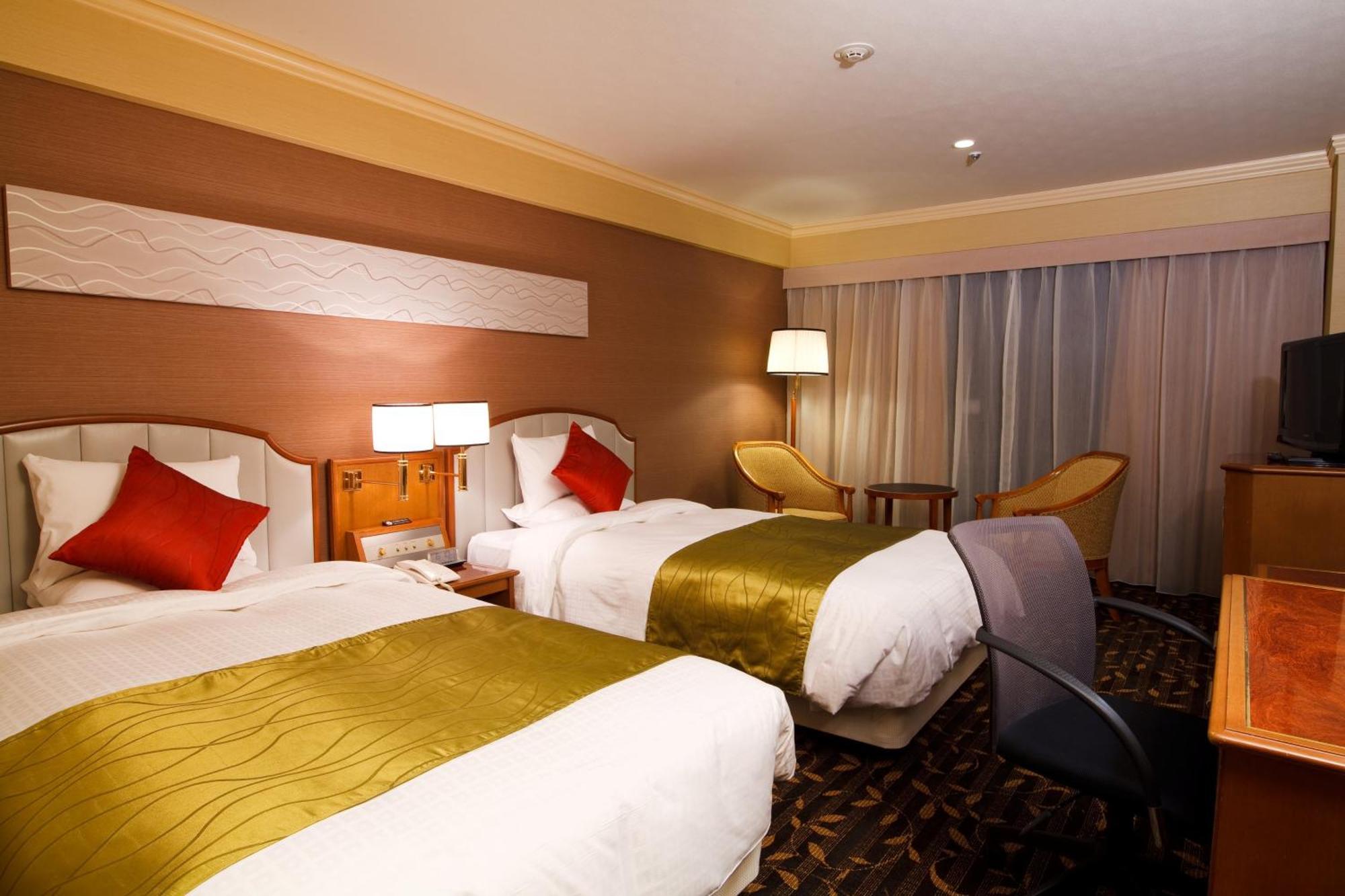 Ana Crowne Plaza Hotel Nagasaki Gloverhill By Ihg Exterior photo