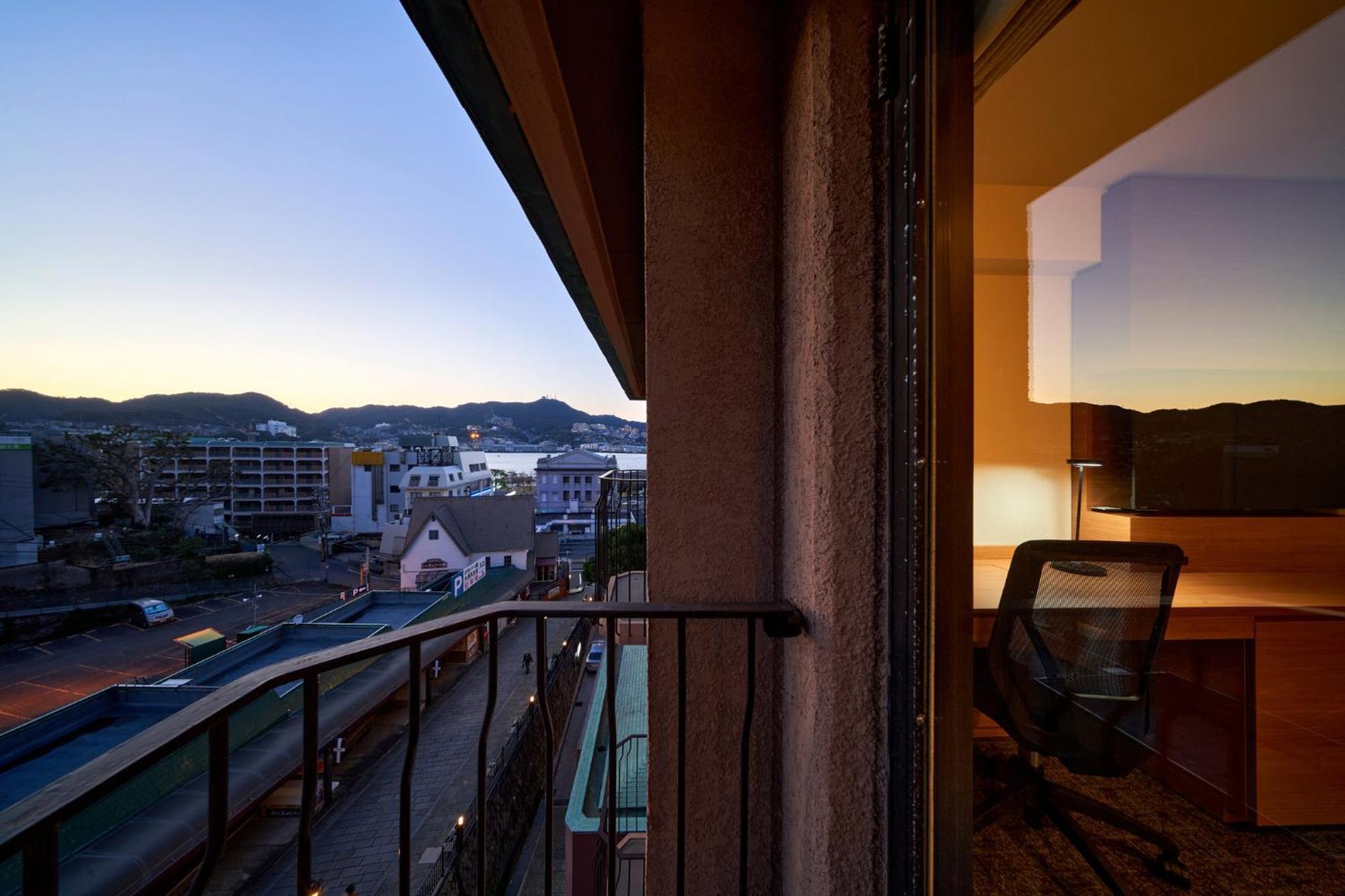 Ana Crowne Plaza Hotel Nagasaki Gloverhill By Ihg Exterior photo